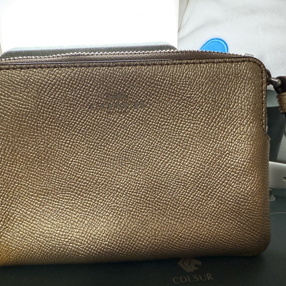 Coach Gold Leather wallet